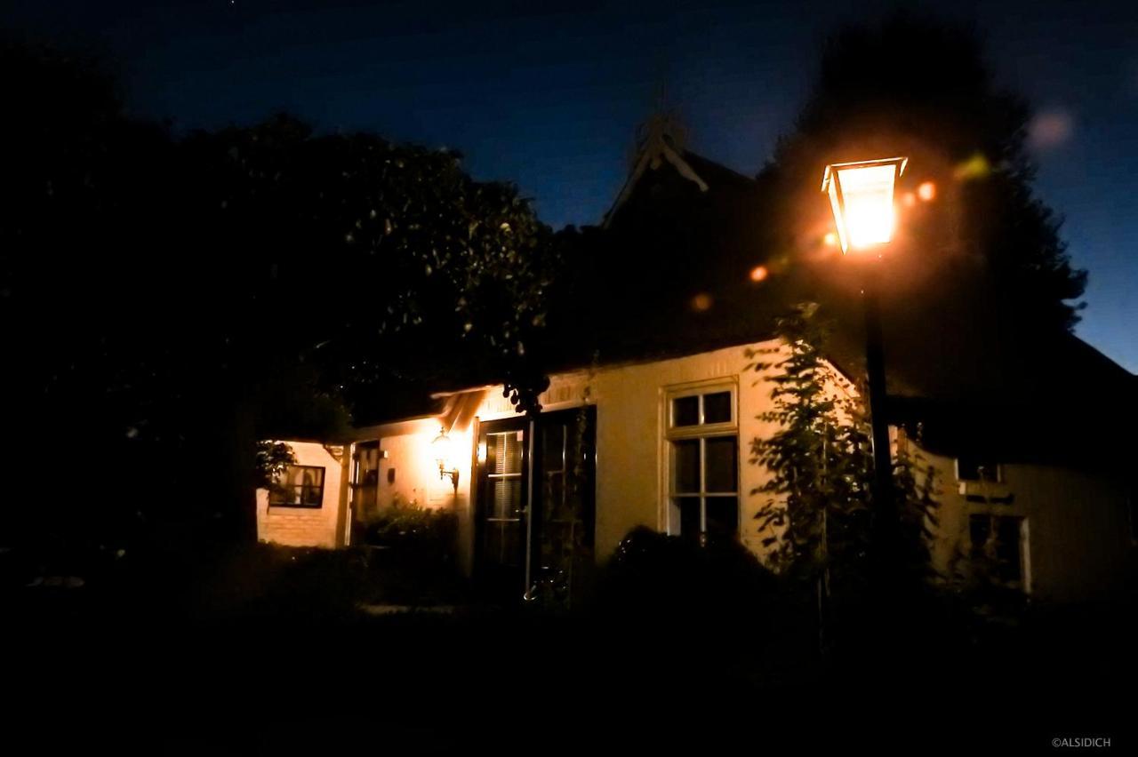 The Wee White Hoose Bed & Breakfast Oosternijkerk Exterior photo